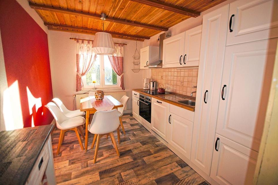 Kastanienhof Apartman Hinterhermsdorf Kültér fotó